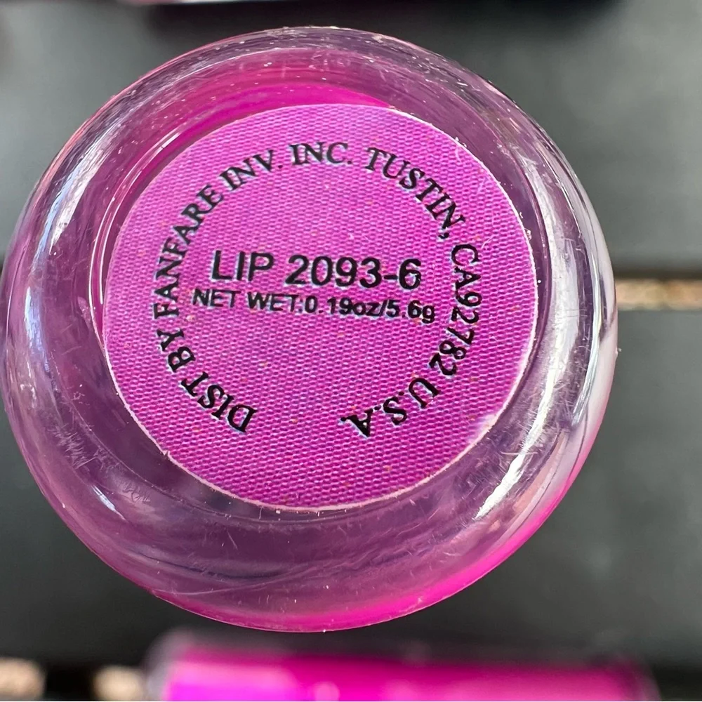 New AMUSE Metallic Liquid Lipstick‎ - Lot of 3: LIP2093- 2x 6 And 1X1 Free GiFT